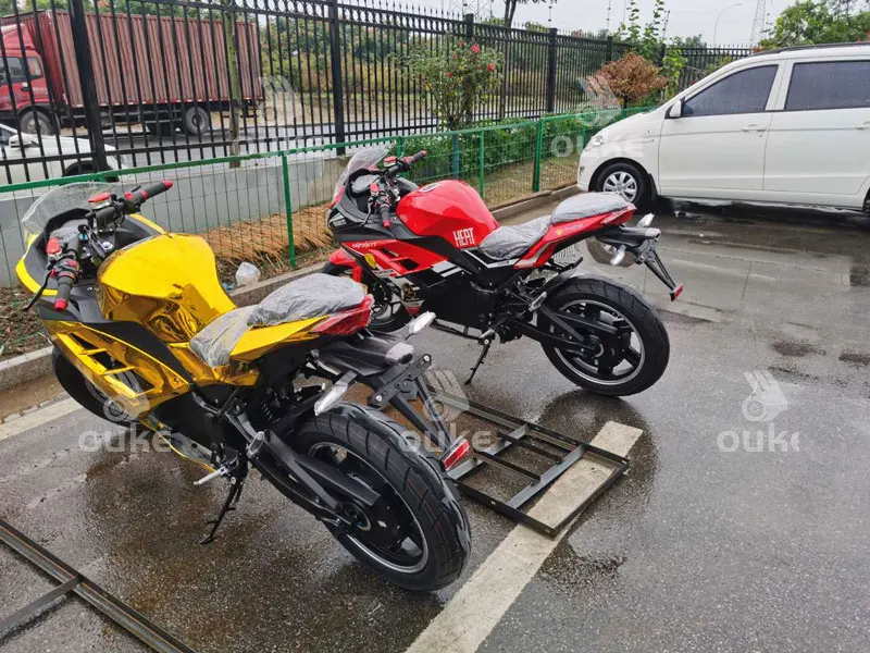 20000w power 72v 120ah lithium battery black color electric motorcycle for Canada