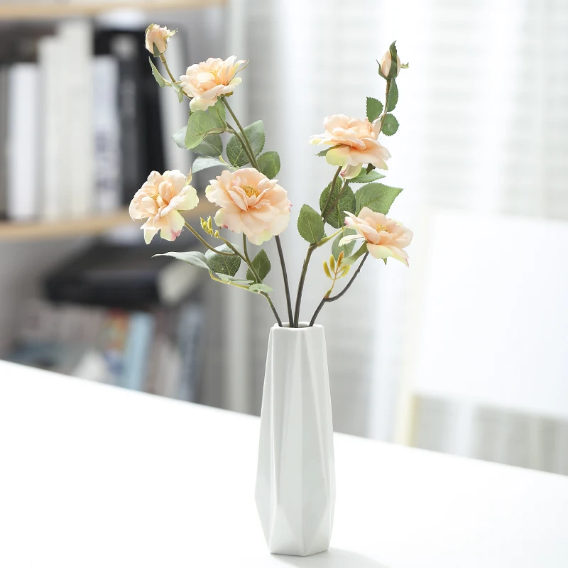 Wholesale Custom Modern Nordic Style Creative Gift Home Decoration Handmade Ceramic Vase