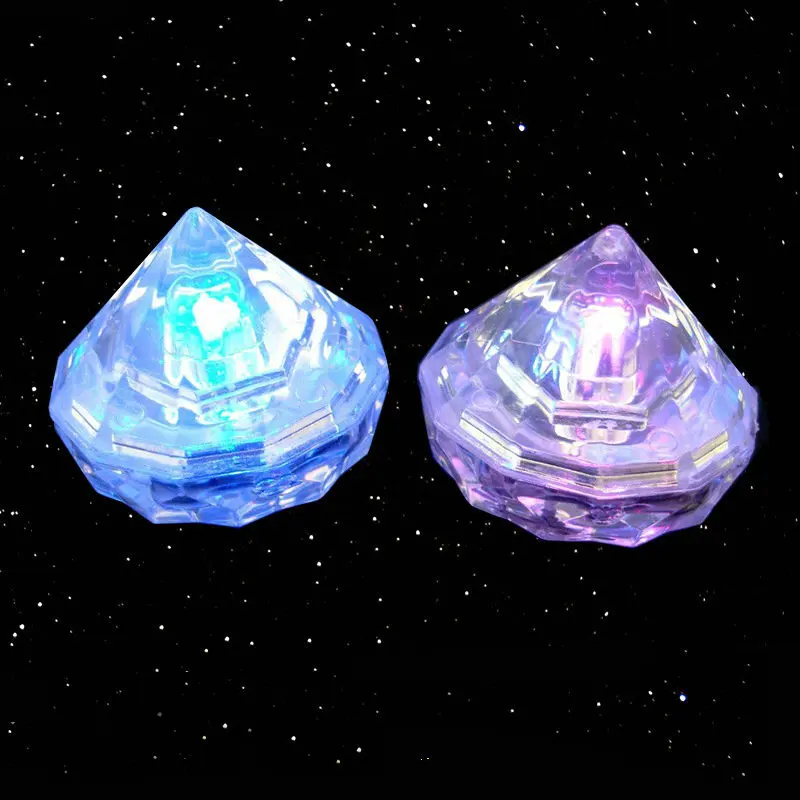 LED Ice Cubes Plastic Lighting Up Diamond Shape Ice Cubes For Bar Tool Club  Tower Flashing for Drink Decoration