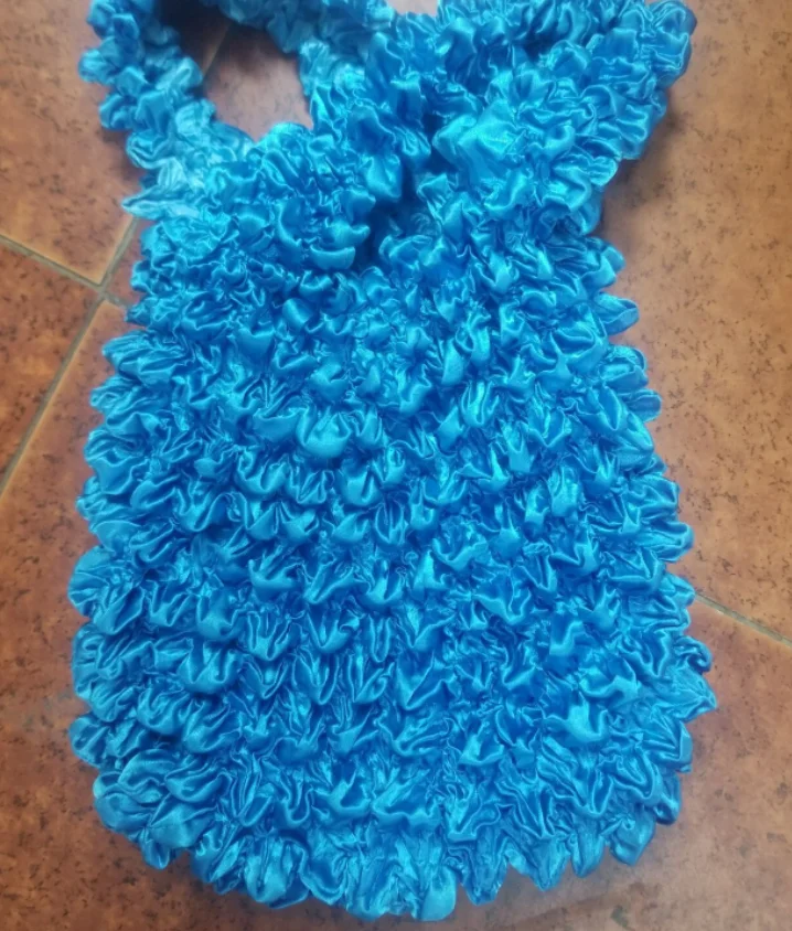 Оптовая продажа с завода сатиновая текстурированная ткань для попкорна Creme Scrunch