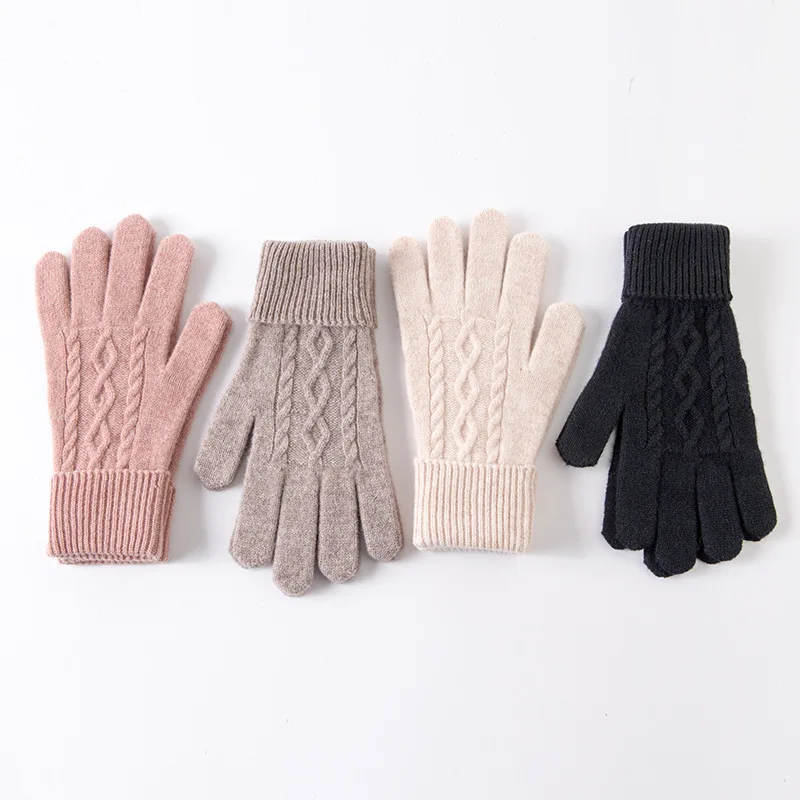 Premium Pure Wool Knitted Gloves With Jacquard Pattern For Women