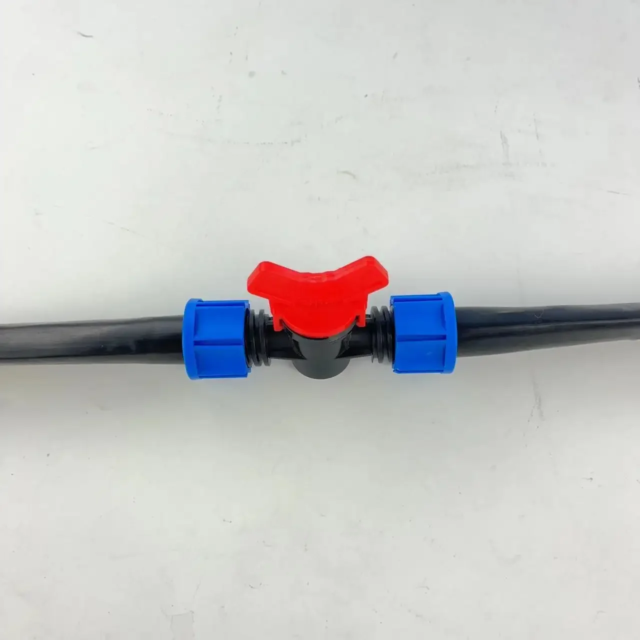 drip irrigation valve pe pipe fitting connector mini control valve irrigation tube water valve for other watering irrigation