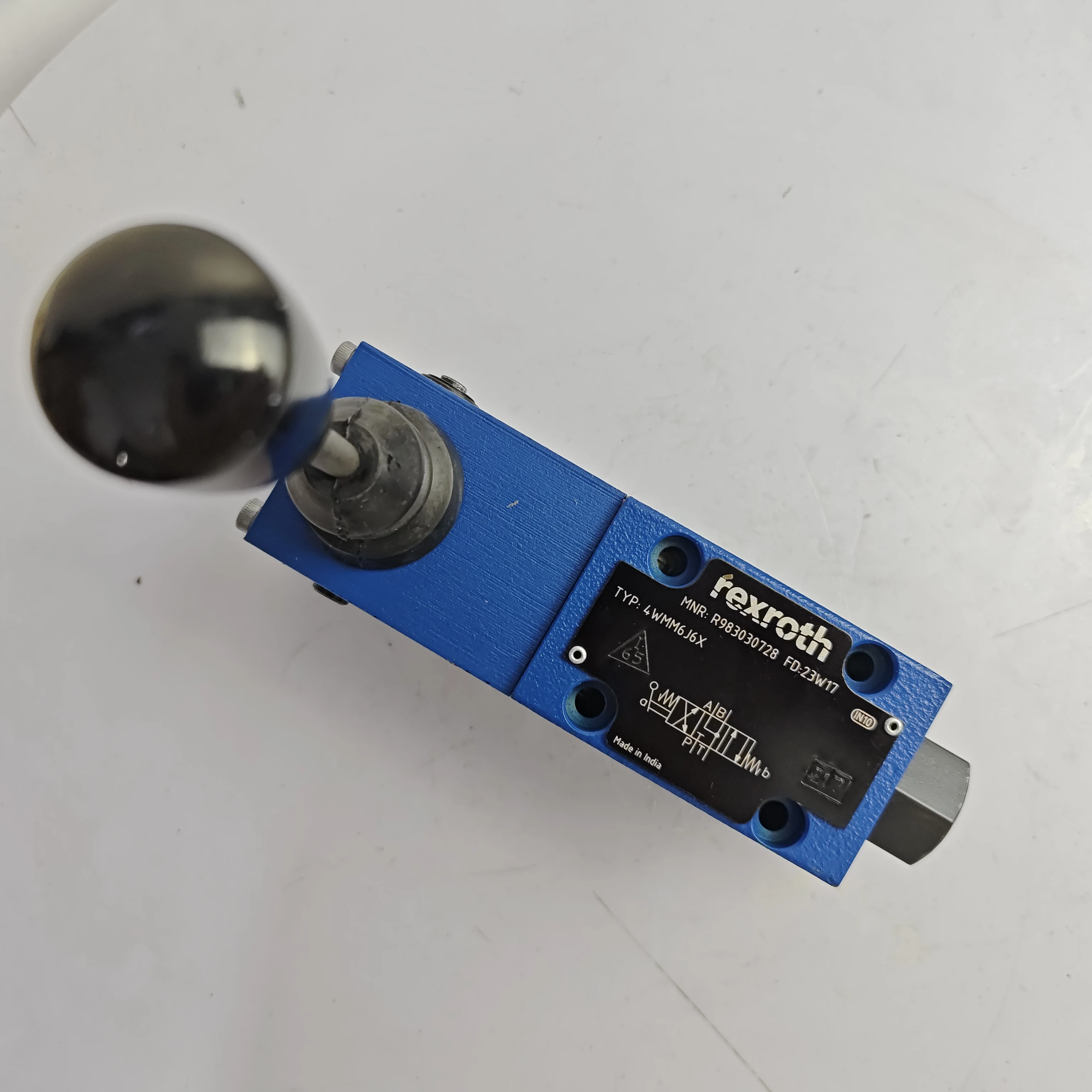 Направленный Золотниковый клапан R983030728 4WMM6J6X