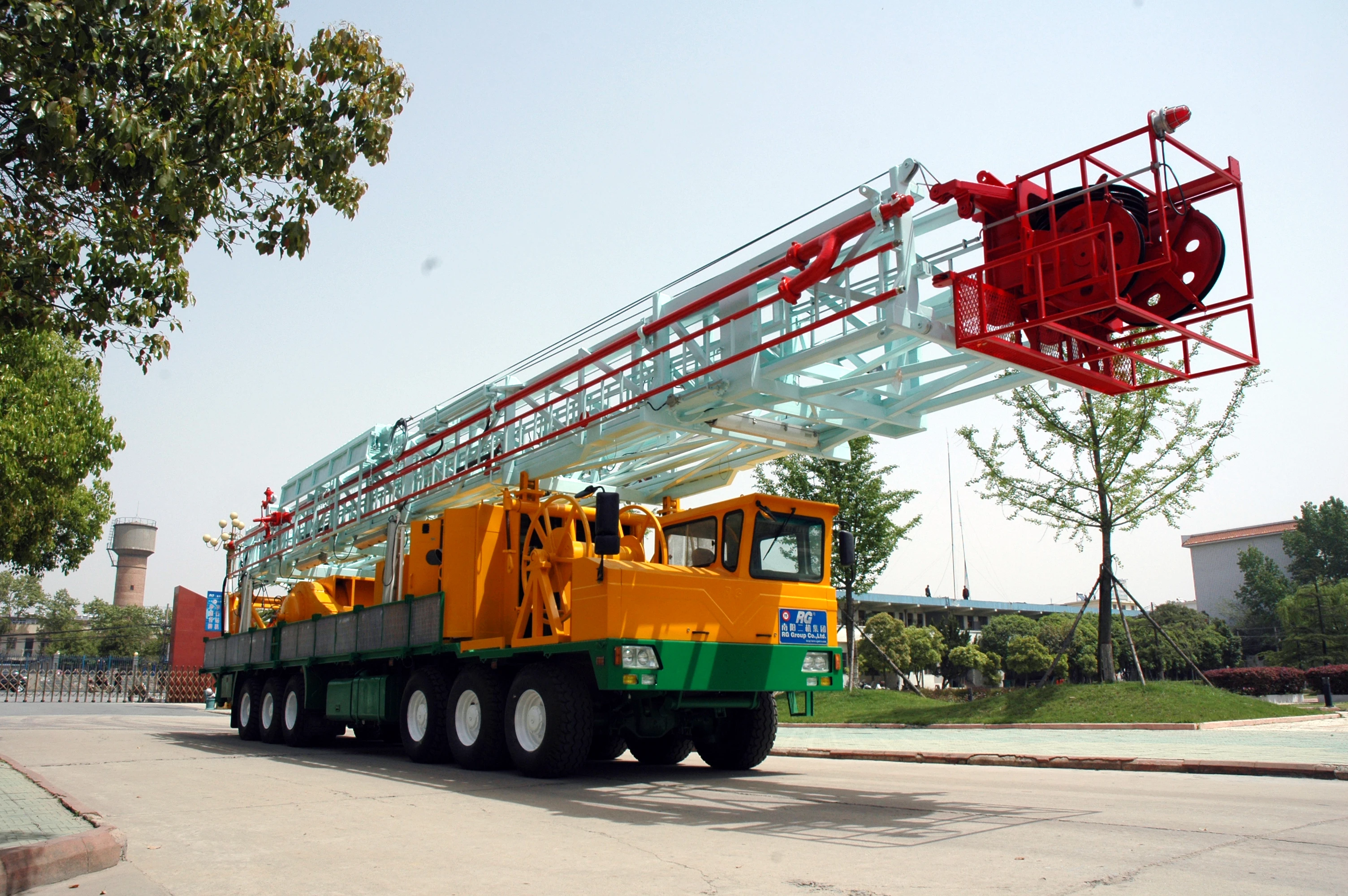 RG Truck Mounted Oil Well Drilling Rig Workover Rig