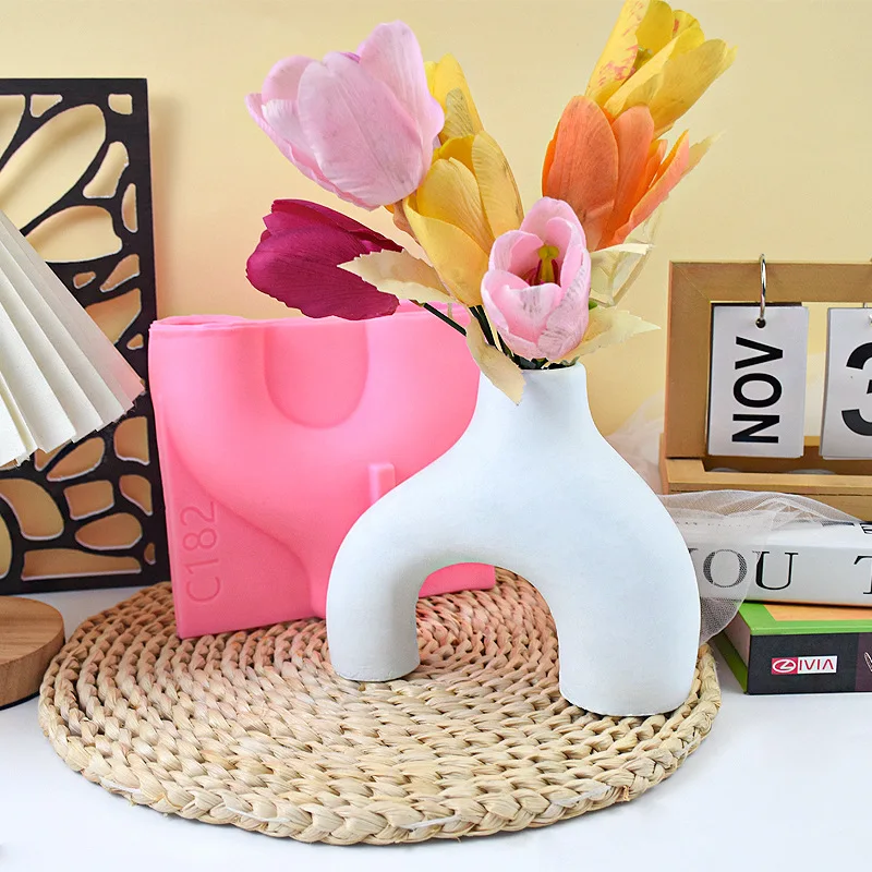 Twisted U Shaped Irregular Vase Silicone Mold Gypsum Decorative Ornaments Casting Mould DIY Concrete Flowerpot Mold Making Tools