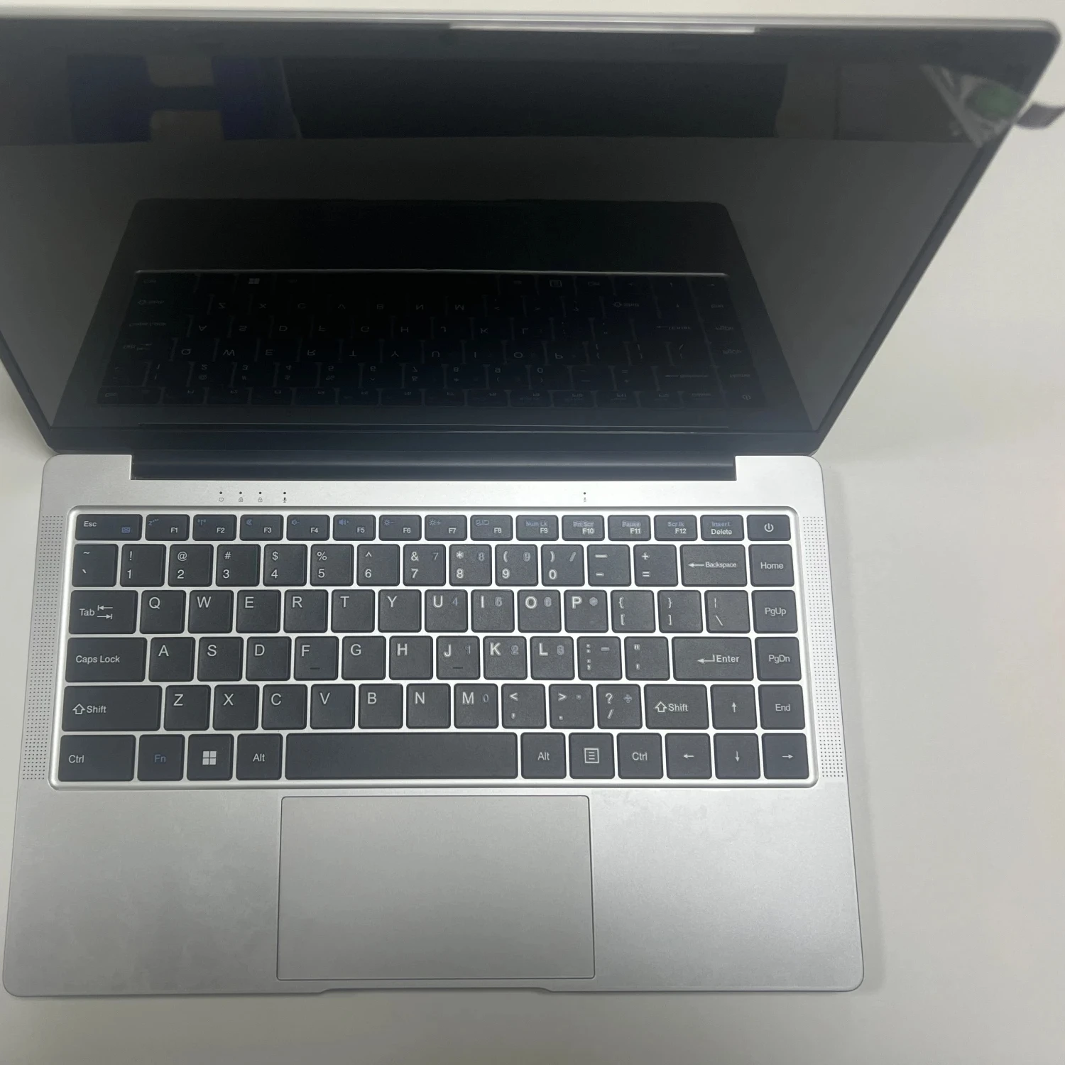 laptop 8gb 1 tb 14 inches