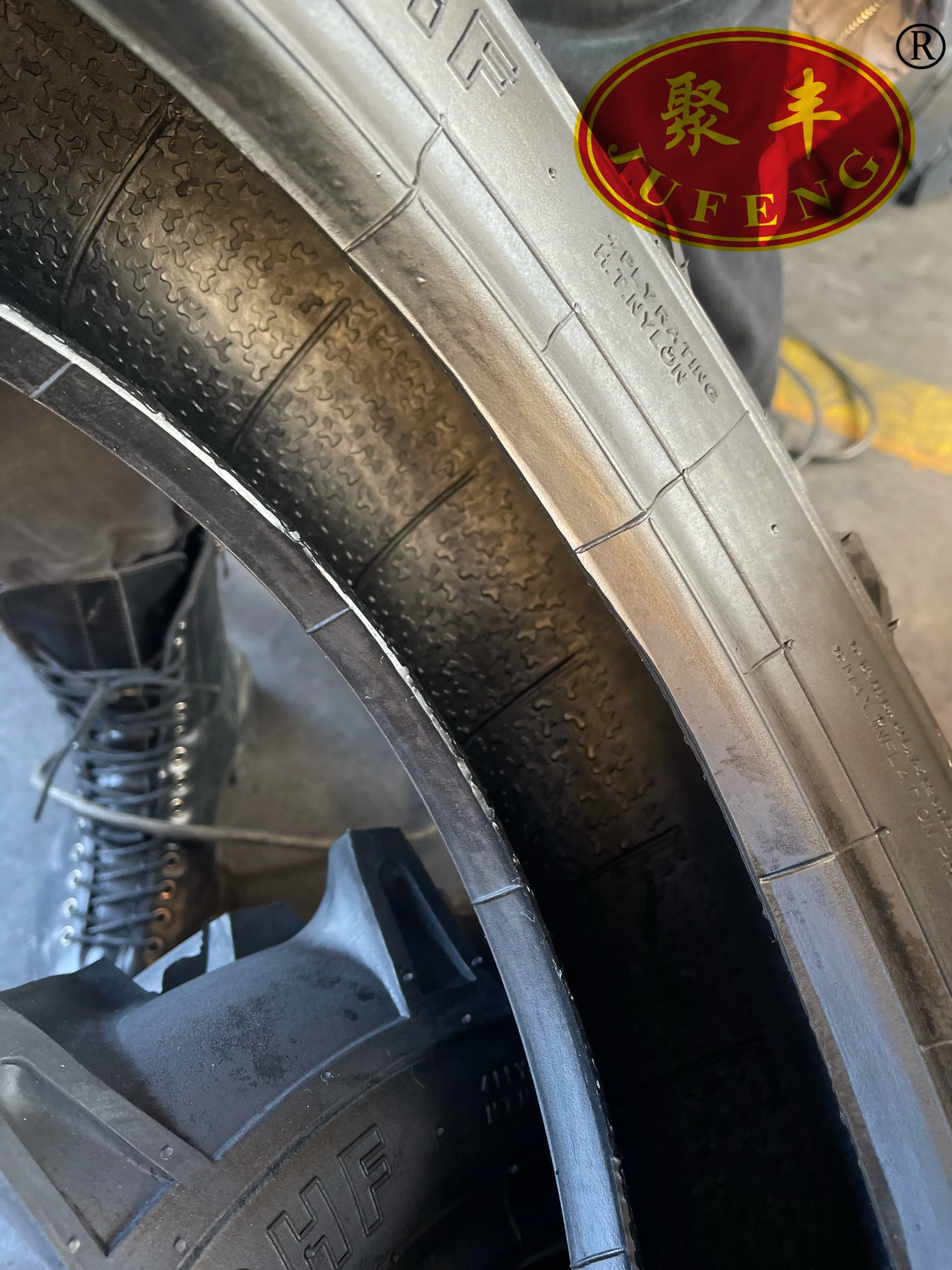 new tires all sizes import and export car tyres  23.1-26 16.9-24 12.4-24 18.4-30  18.4-34 12.4-28 14.9-26 18.4-26