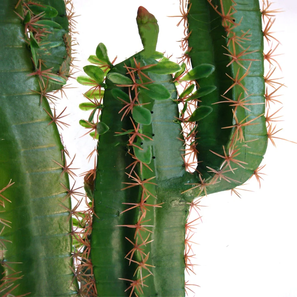 Wholesale Large Outdoor Ornament Plastic Fake Artificial Cactus Plants