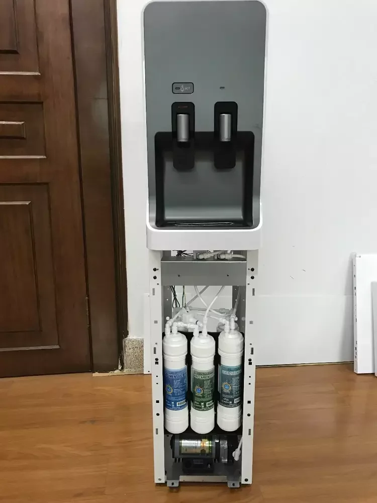 High Quality Floor Standing Hot And Cold Water Cooler With RO/UF System Water Purifier