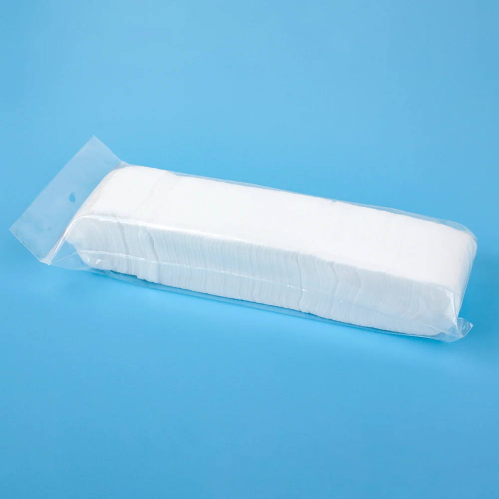 Square cotton pad for face cleaning