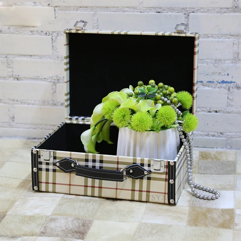 Chinese manufacturers wholesale leather suitcases decorative suitcases vintage suitcases for home wedding venues set of 2