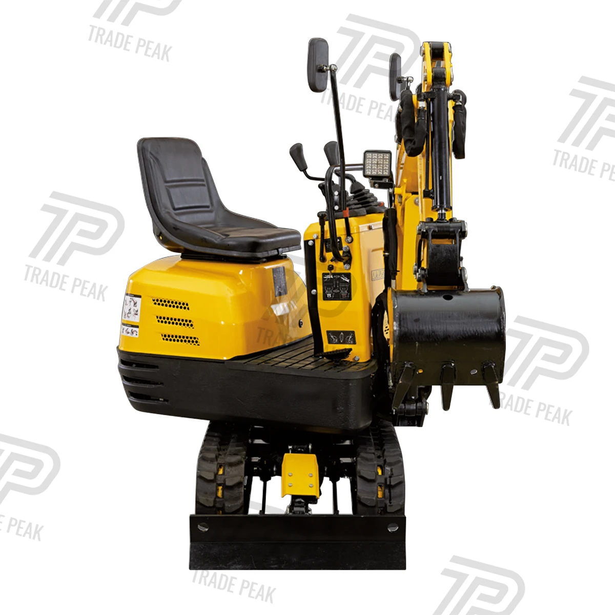 Hot Sell Customizable QTP06 0.6Ton Mini Excavator for Sale Chinese Max Italy UNIQUE Gas Clearance Customized Germany Cylinder