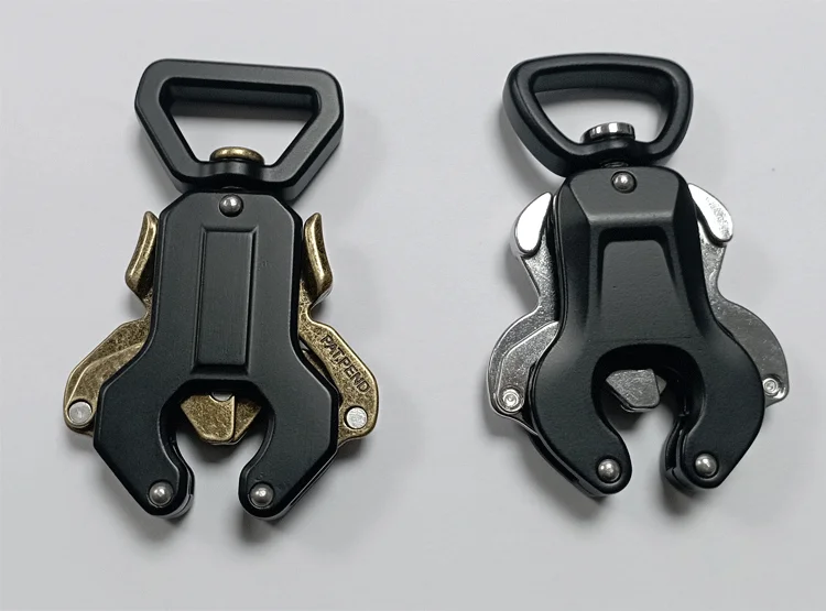 new arrival  High Quality dog leash Frog Clip carabiner Quick Side Release swivel hooks Dog Collar 25mm