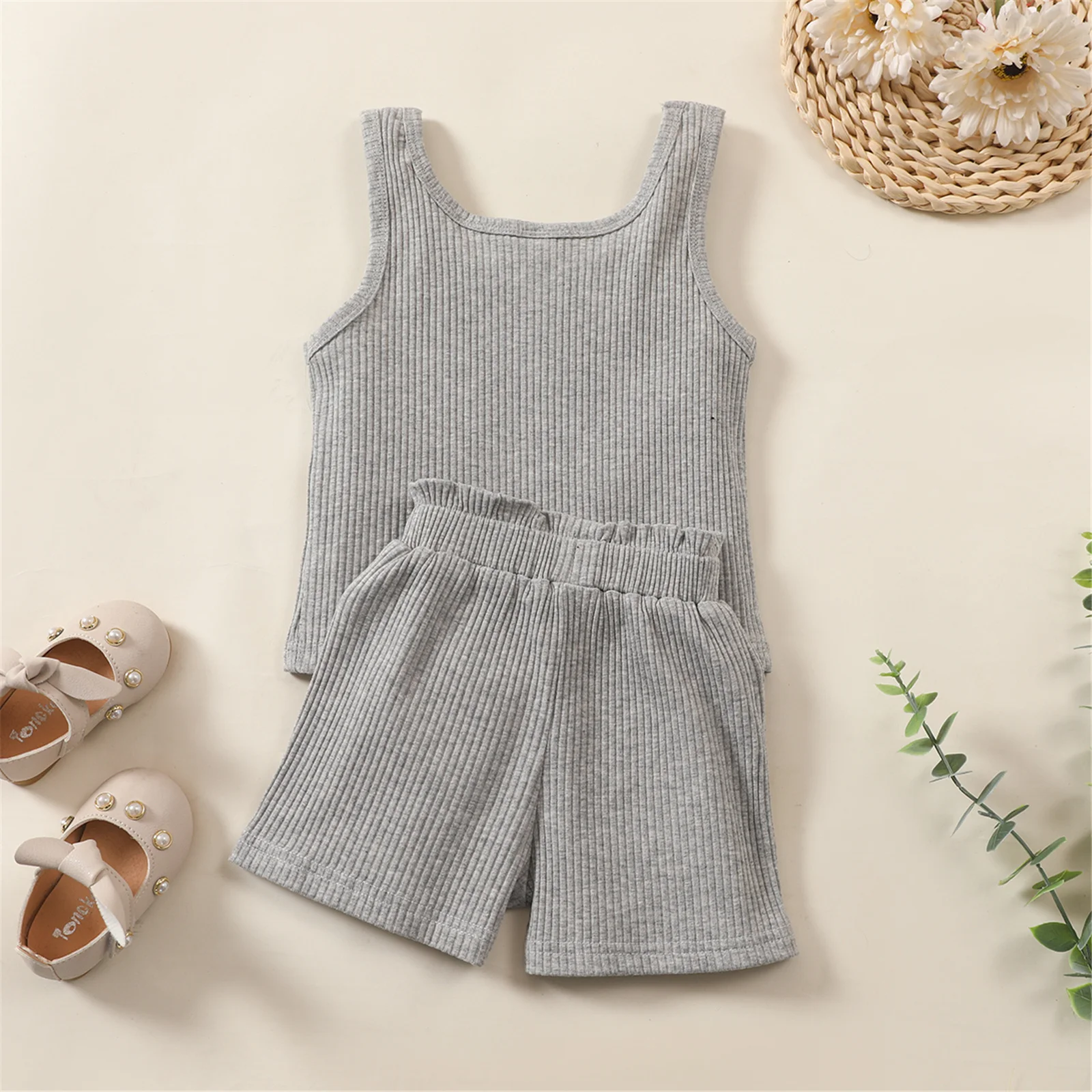 От 0 до 6 лет; Повседневная детская одежда; Гетры; 2021 Твердые без рукавов с пуговицами топ + свободные шорты для ребенка ясельного возраста; Для мальчиков и девочек комплект из 2 предметов