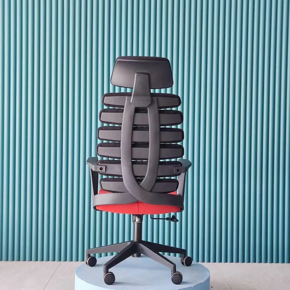 Black electric chair can be lifted and rotated with handrails and rollers JYX-0291