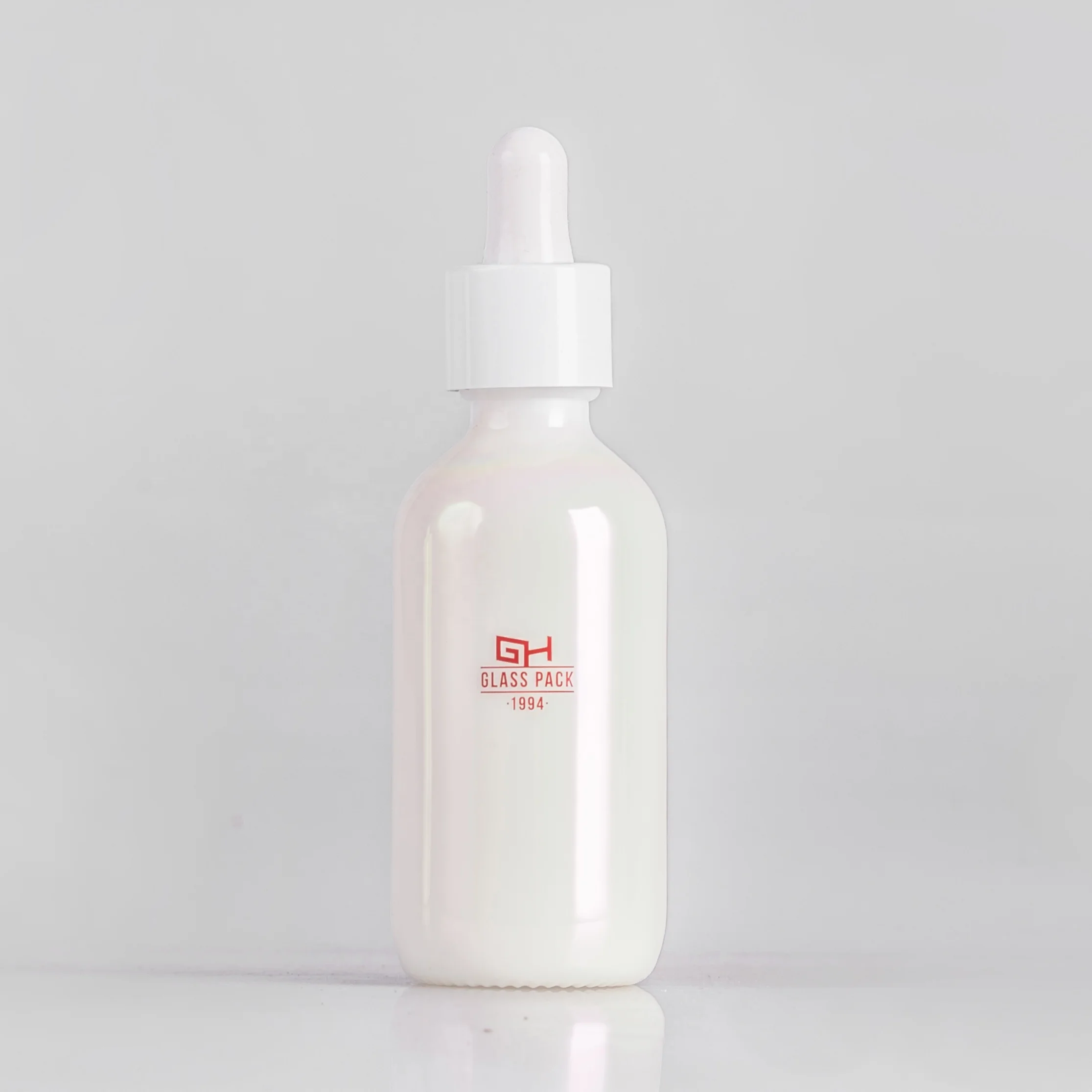 
Opal glass jar and essential oil bottle cosmetics container for skincare packaging 