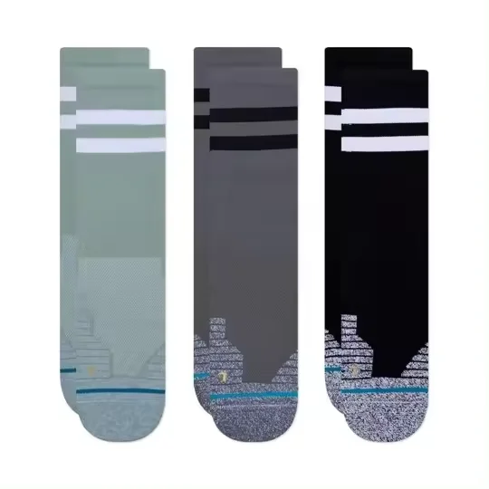 Socks embroidery custom logo cotton designer funny striped crew custom socks for men
