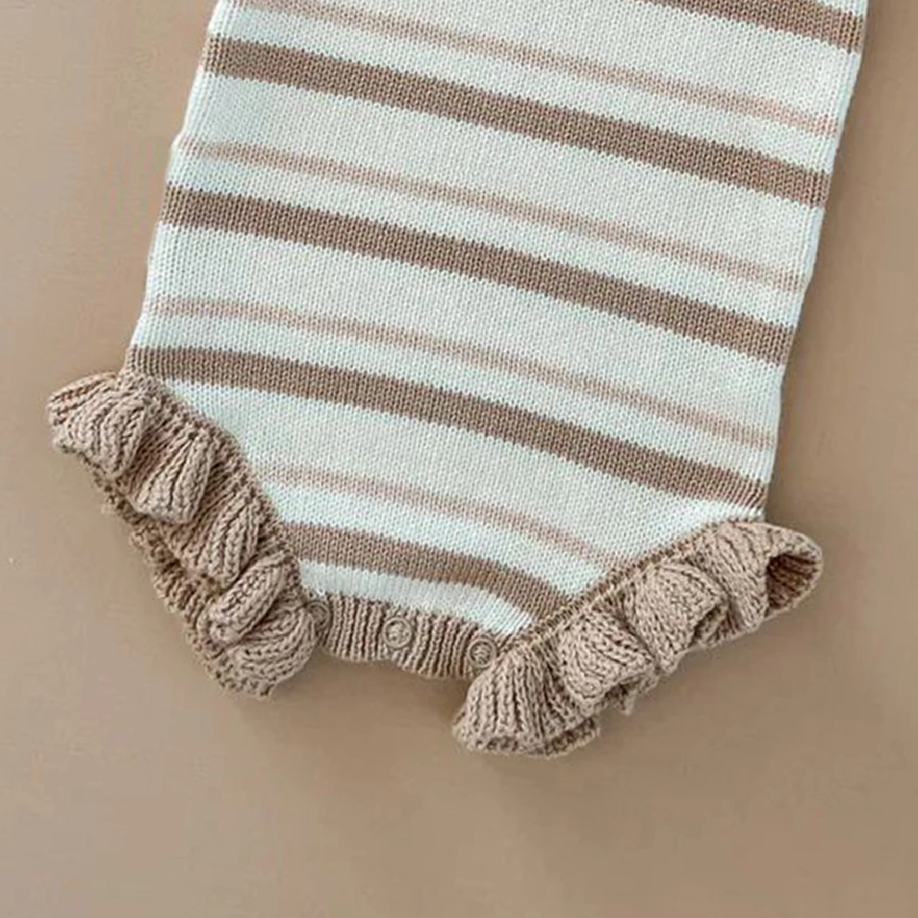 high-quality Custom Baby Knitted Sweater Clothes Flower Striped Jacquard Patterns Bebi Girls Ruffle Singlet Bodysuits