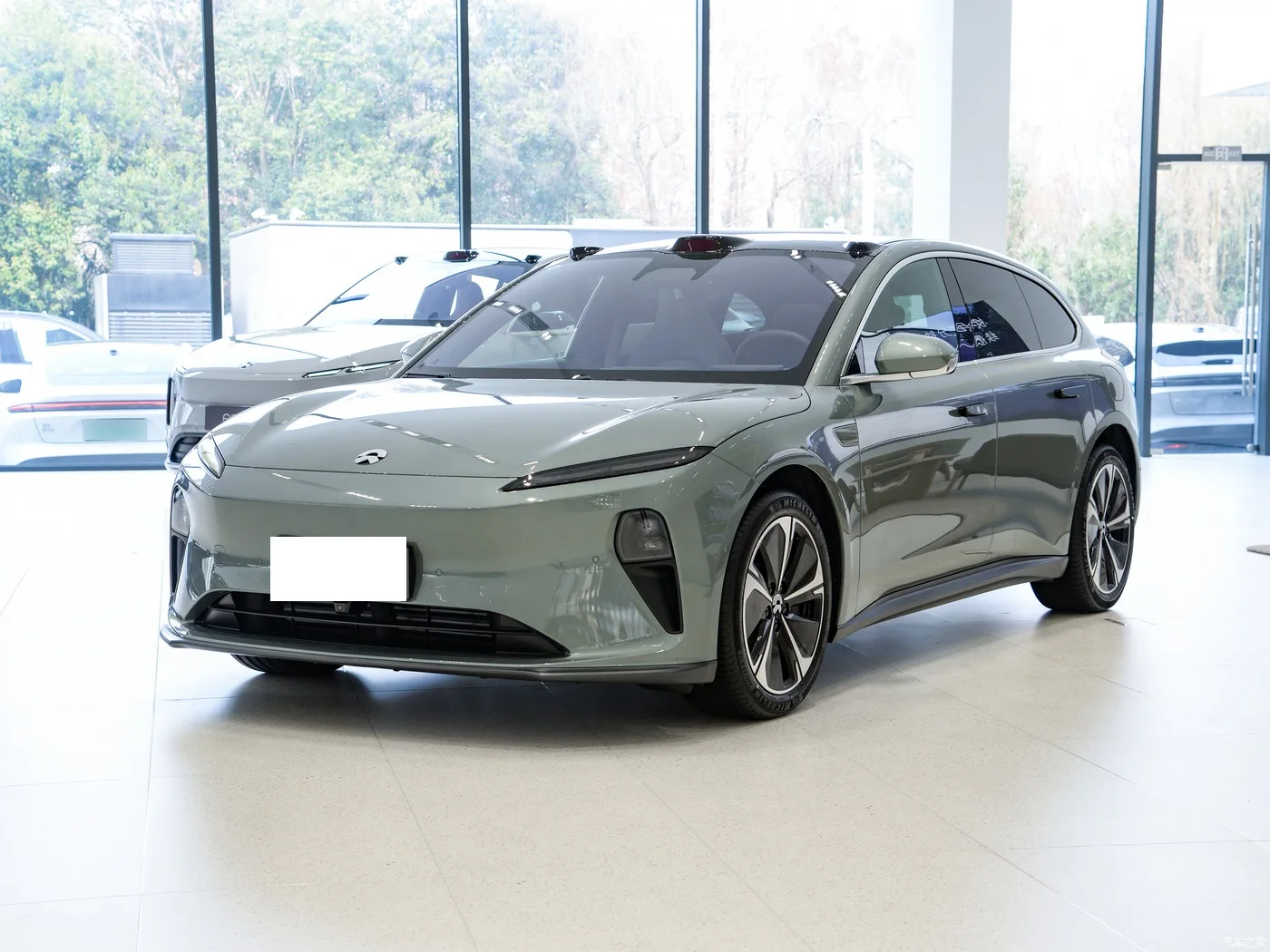 2024 Hot Sale Nio ET5T Weilai  Electric Car Luxury Pure Energy Vehicles 530KM 680KM High Speed EV Car