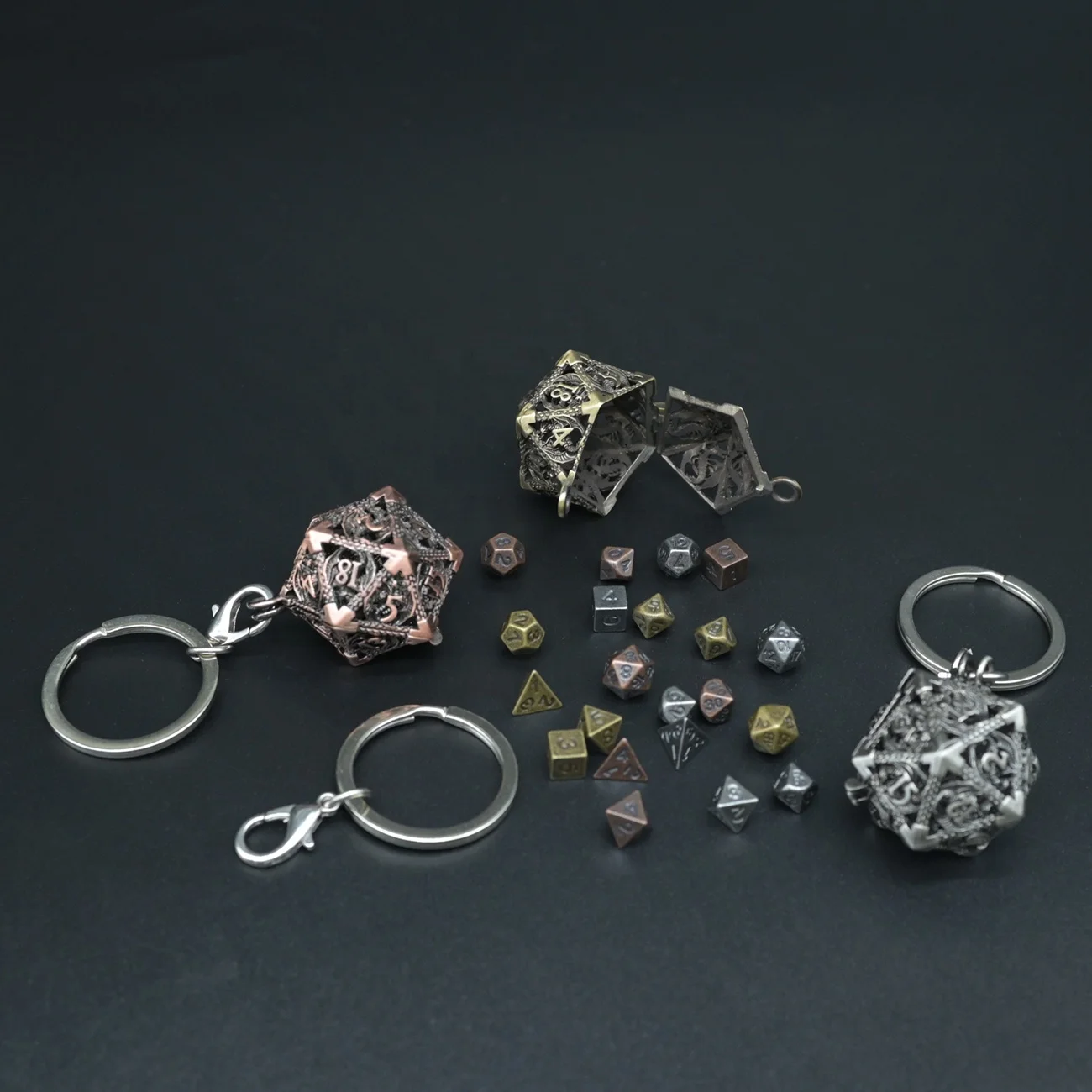 Factory Mini Portable D20 Accessories Metal Dice Keychain for Mini Dice Storage