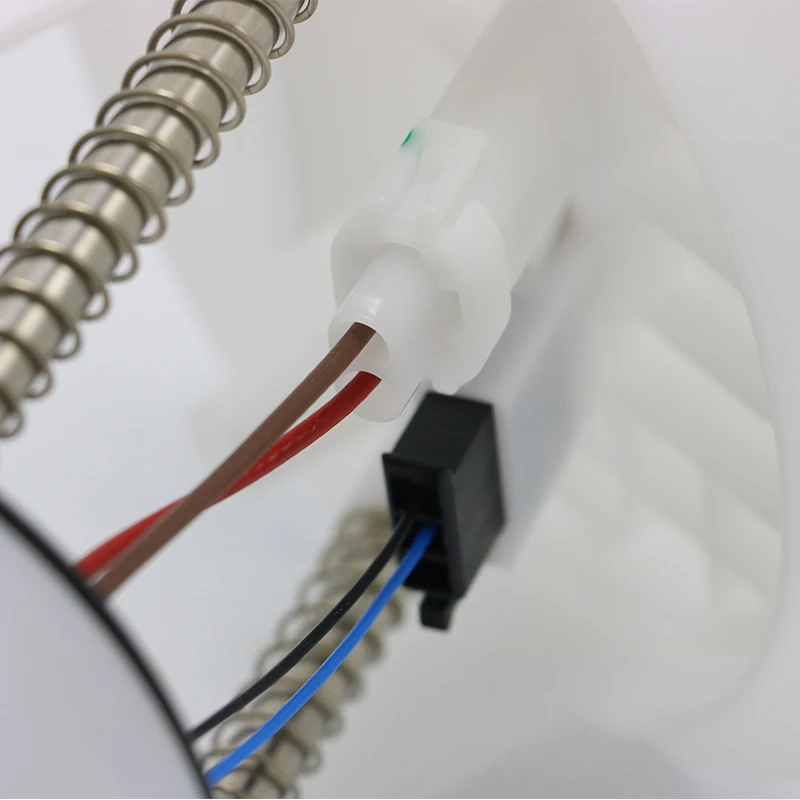 High Quality Electronic Car Fuel Pump for Mercedes Benz C-CLASS W204/C204/C207/X204 A204 470 13 94 OE 2044701394