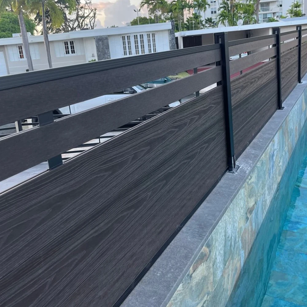 Outdoor Aluminum Composite Wpc Fence With Die-Casting Caps Horizontal Security Fence For Home Use 3D Model Metal Frame Posts