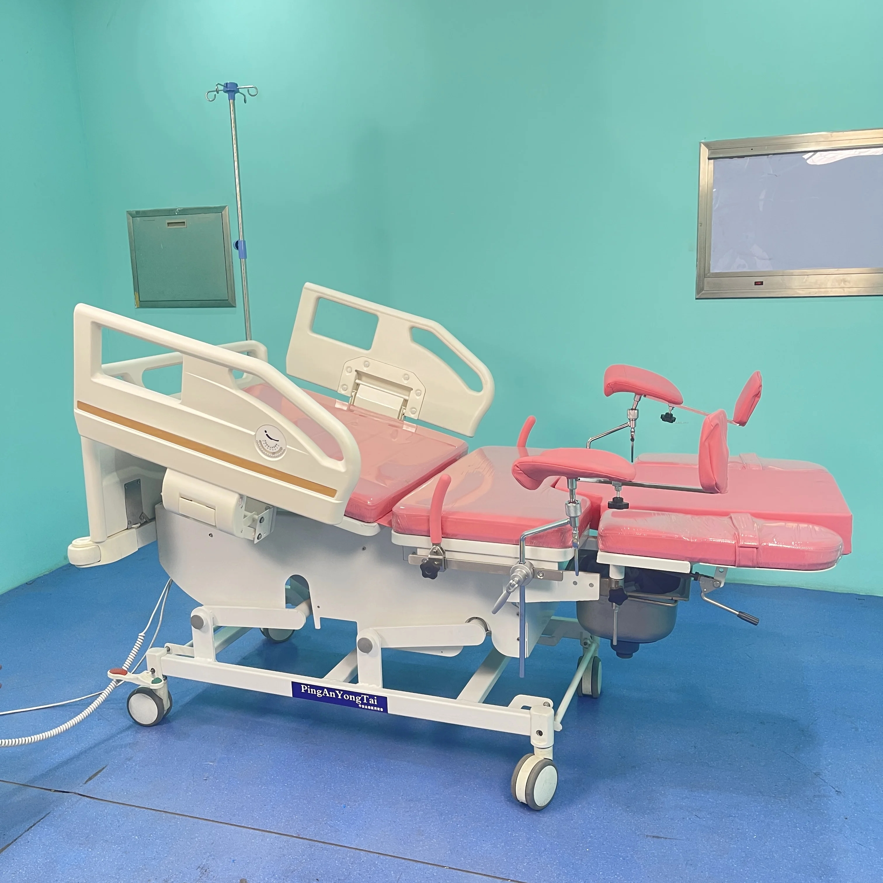 Obstetrics and gynecology operating table, delivery bed, medical equipment and integrated operation bed