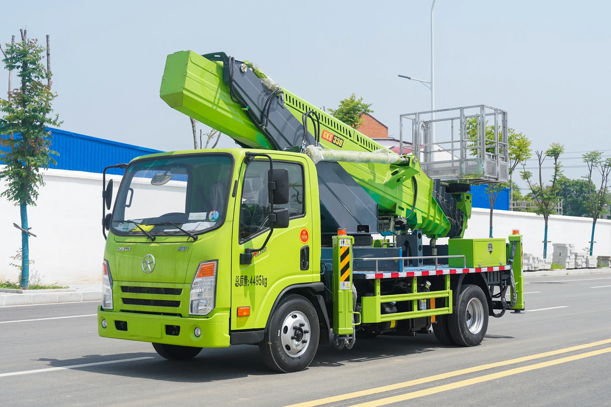 Rayat factory DAYUN direct sales for housing construction city maintenance 28M 30M 34M 45M truck mounted aerial work platform