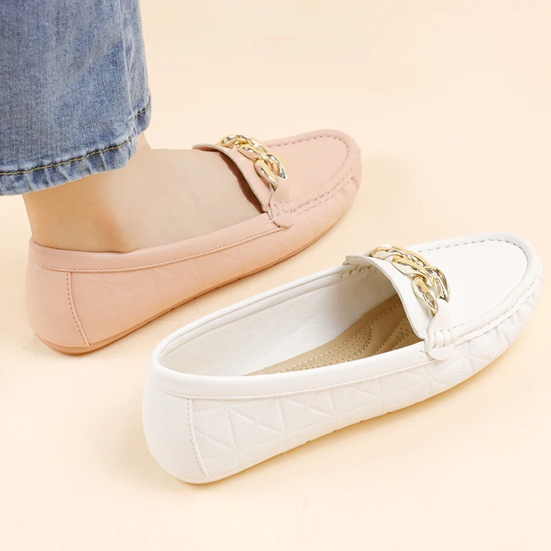 New Ballet Flats Loafer Woman Shoes Ladies Casual Leather Chain Buckle Decorated Round Toe Soft Sole Wave Pattern Comfort Shoes