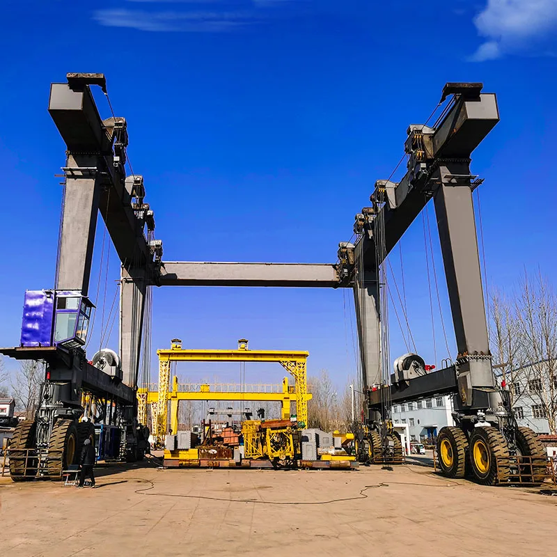 200 250 300 500 ton mobile yacht boat lift gantry crane boat travel lift crane
