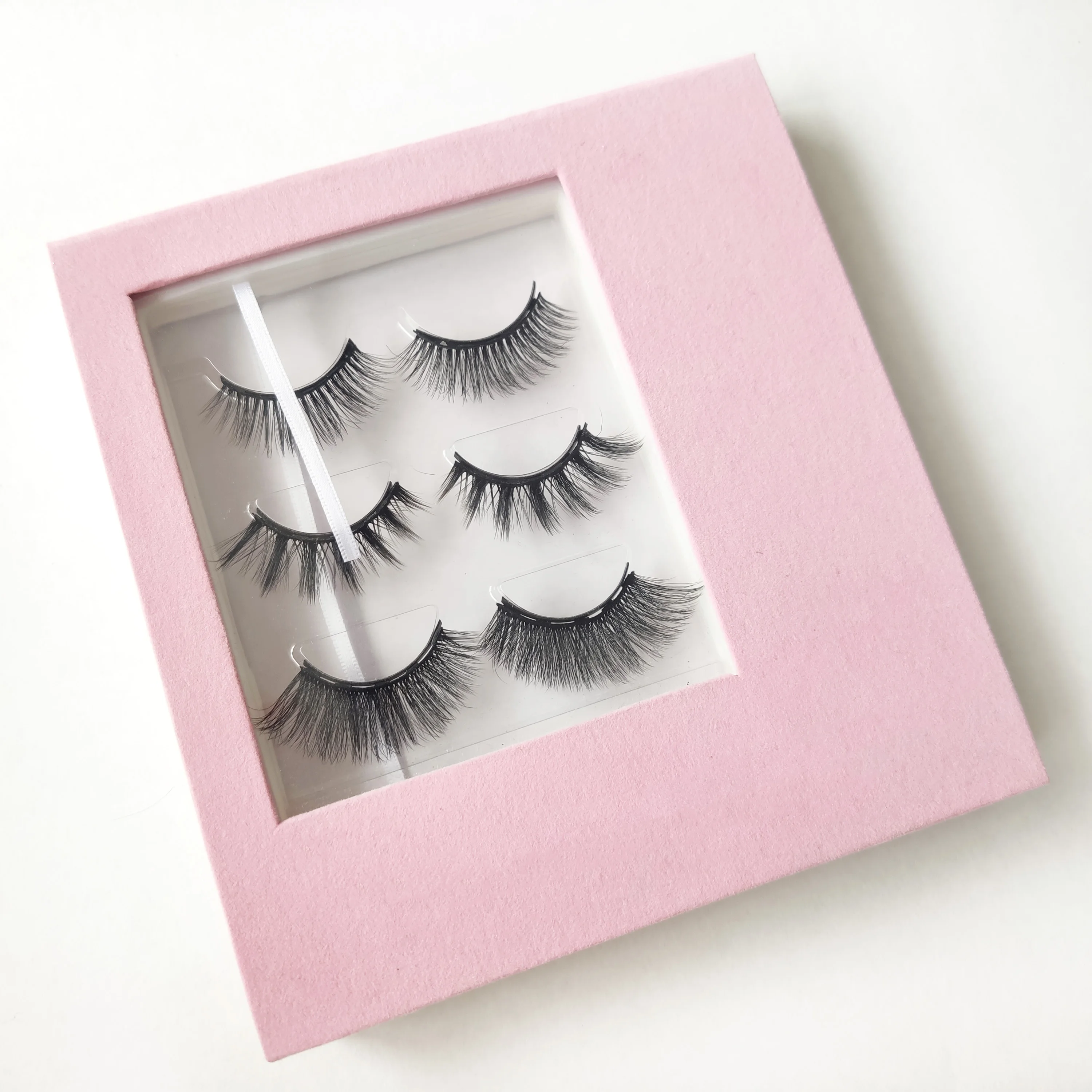 Wholesale Luxury Styles latest Natural Soft Lashes Faux Mink Material handmade High Quality Magnetic Eyelashes