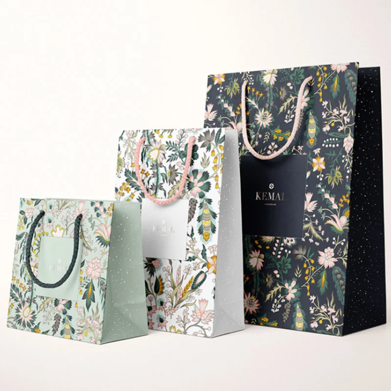 ECO friendly Wholesale custom logo flowers shoe clothing kraft paper bag with own logo