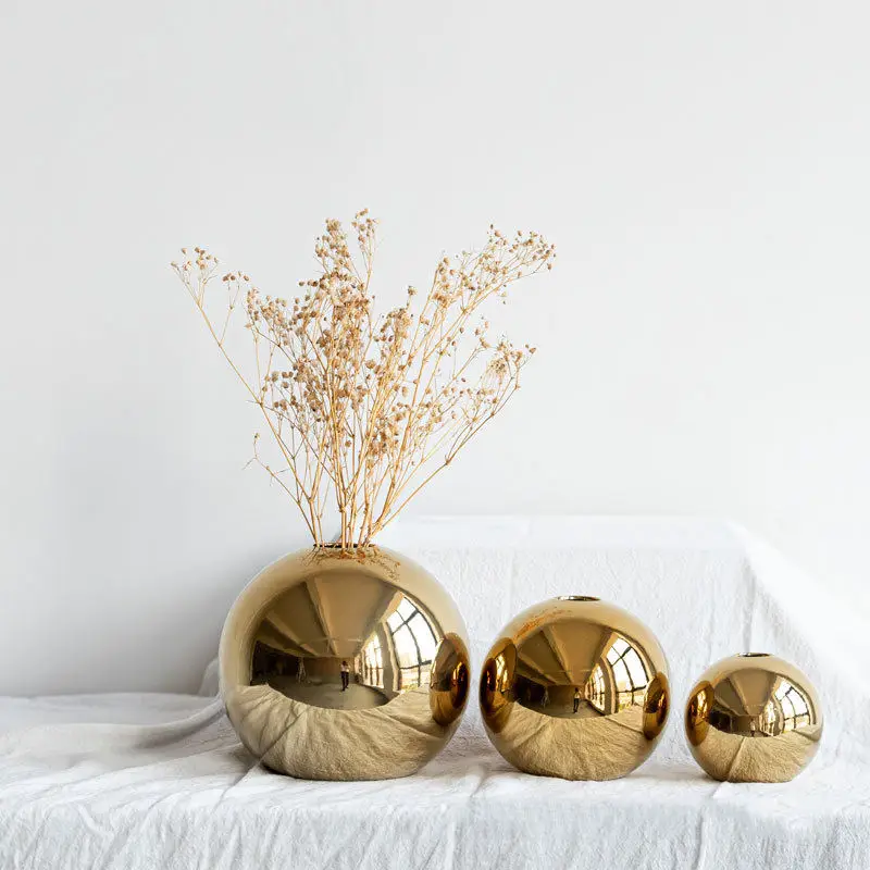 Golden Electroplated Ceramic Ball Flower Vase For Interior Modern Decorative Vase For Home Living Room