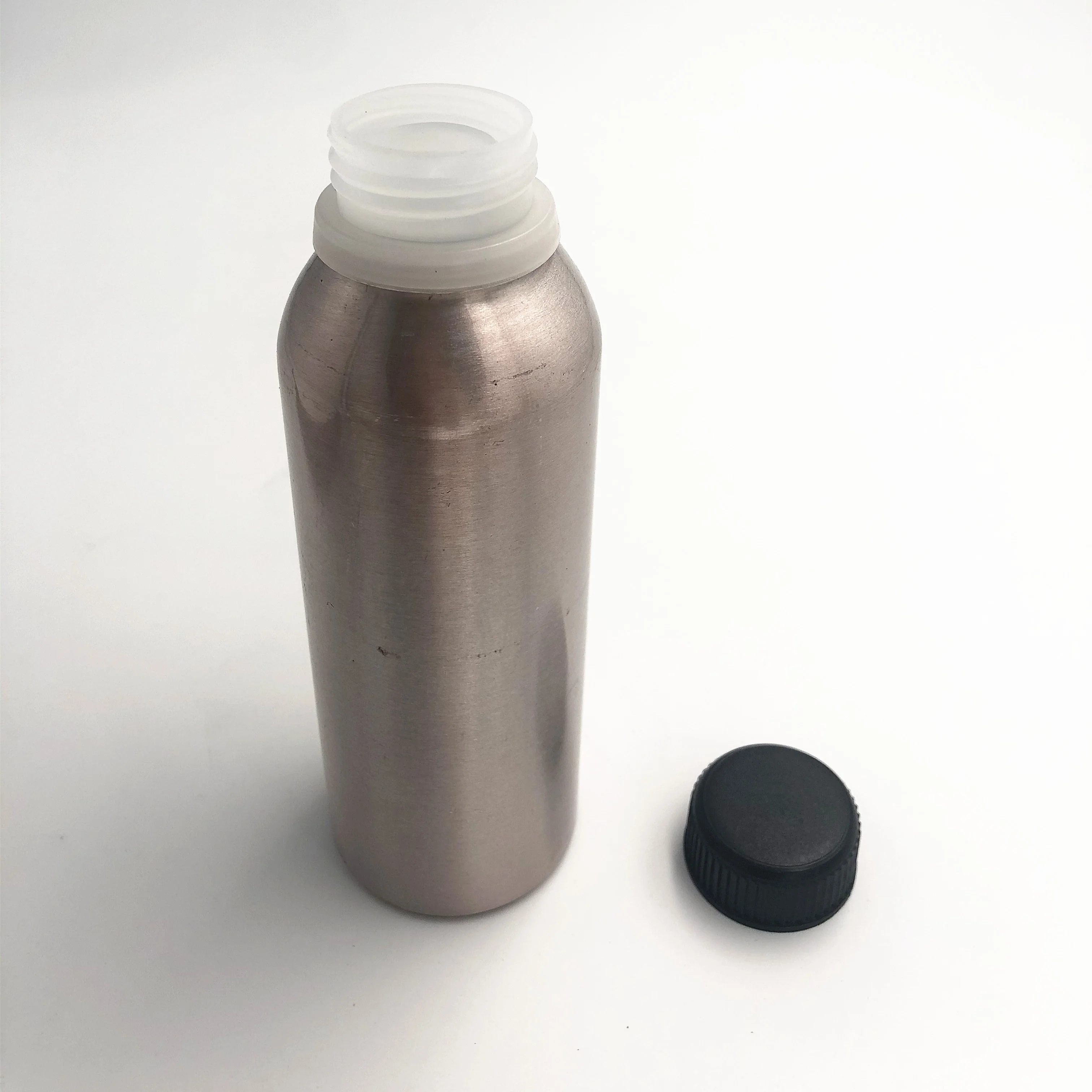 2024 Hot Sale Spray Recycle Empty Tamperproof 50ml 100ml 500ml Liquid Aluminium Bottles for Essential Oil Perfume Packaging