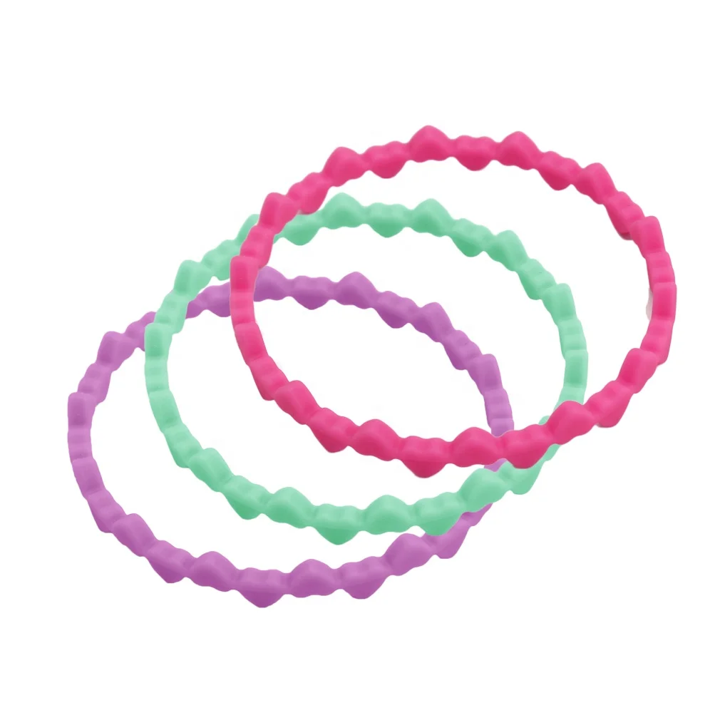 2021 New Design Heart Shape Stretchable Bangles Jewelry Women Silicone Bracelets Bangles