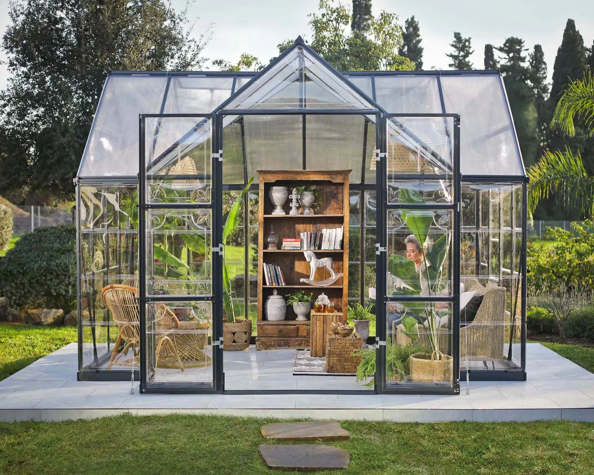 Waterproof and wind resistant Polycarbonate Garden Greenhouse , Sunshade with Aluminium green house