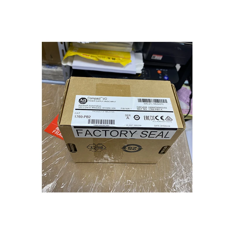 
Allen-брэдли 1769-PB2 CompactLogix блок питания 24VDC вход 2A @ 5V DC выход ПЛК 