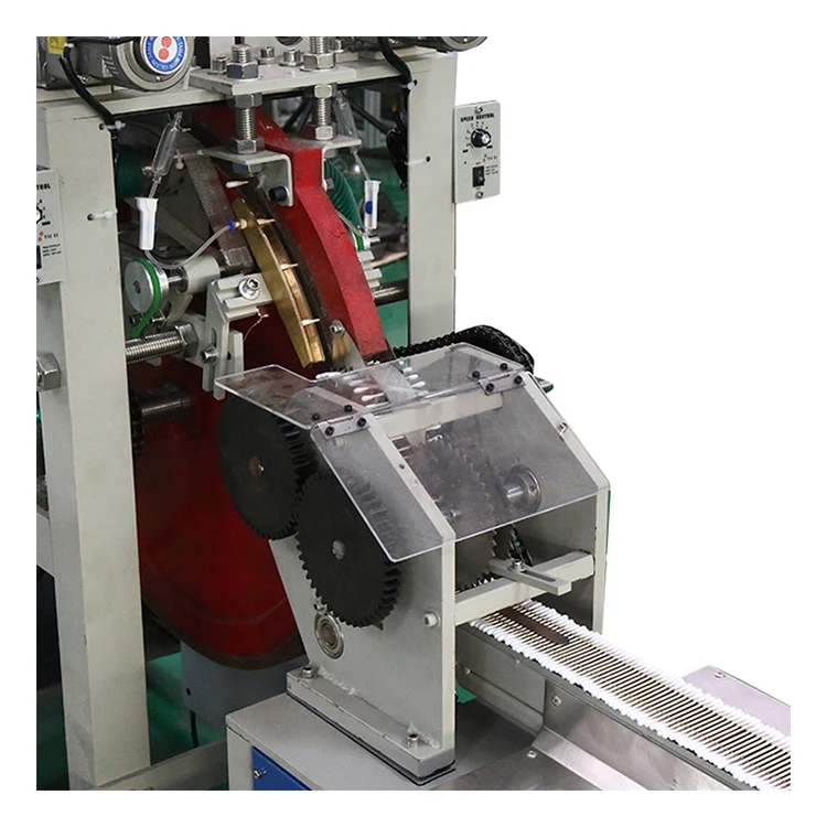 Hot new style automatic beauty  Ear Buds Throat Nasal Medical cotton swab making machine