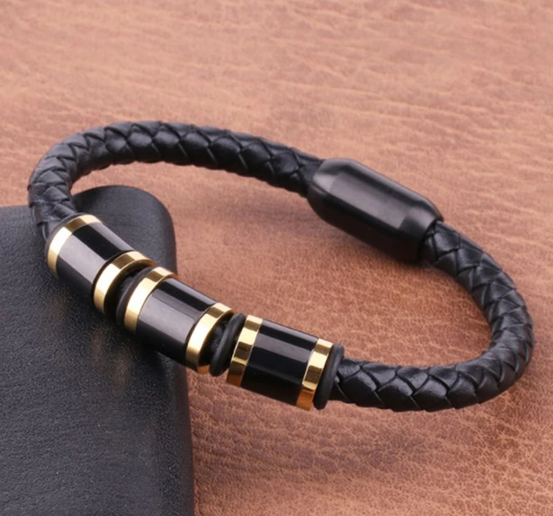 2022 NEW Personalized Stylish Stainless Steel Men Beaded Bracelet With Magnetic Clasp