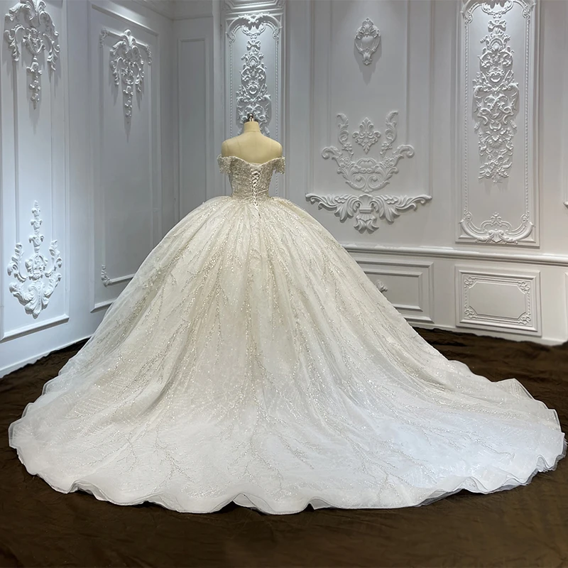 Luxury Pearls Sparkling  Princess Ball Gown Sweetheart Neckline Off-The-Shoulder Beaded Wedding Dress Lscj06