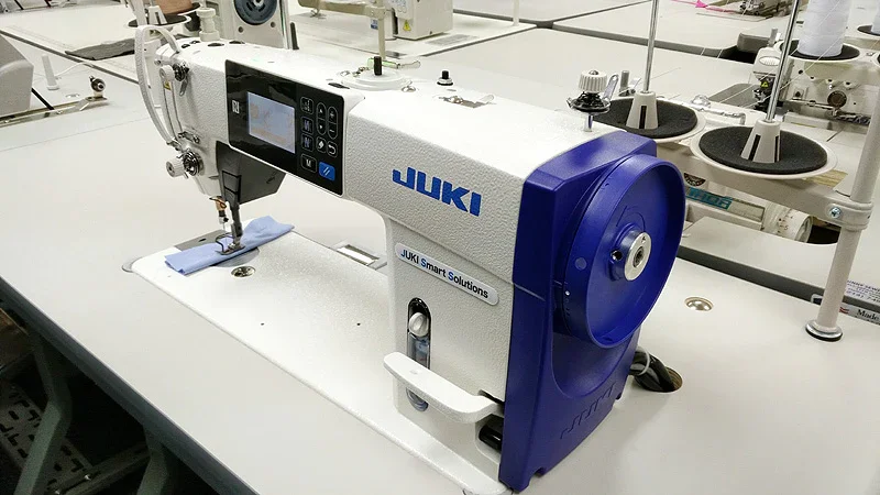 9000c Single Needle Lockstitch Industrial Computerized Heavy Duty Walking Foot Sewing Machine For Leather