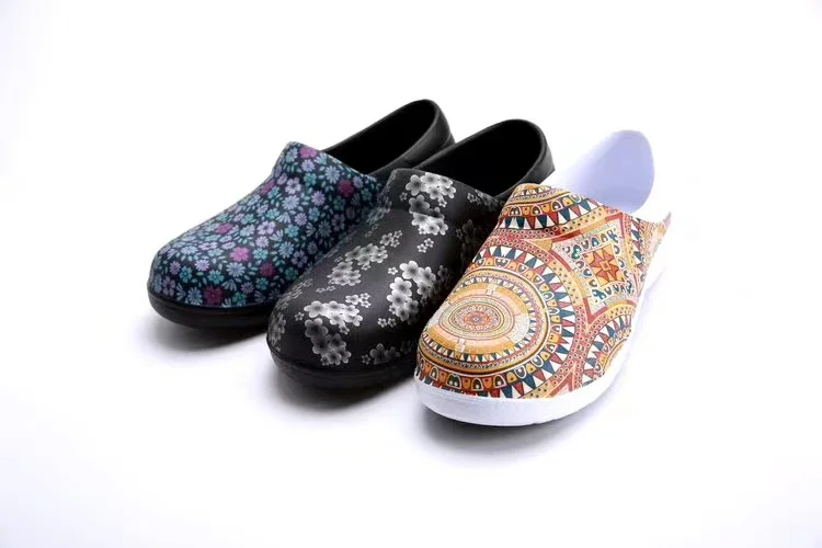 4 inch Height green EVA upper EVA RB Outsole Lightweight printed nurse shoes