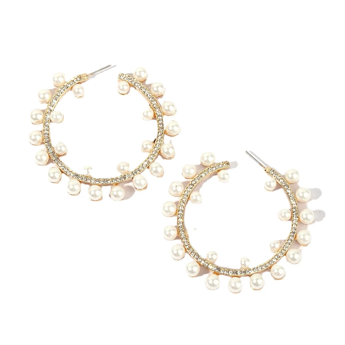 New Fashion Non Tarnish 18k Gold Plated Cute CC Fashion Pearl Jewelry Earrings Piercing Jewelry Women Korean Style