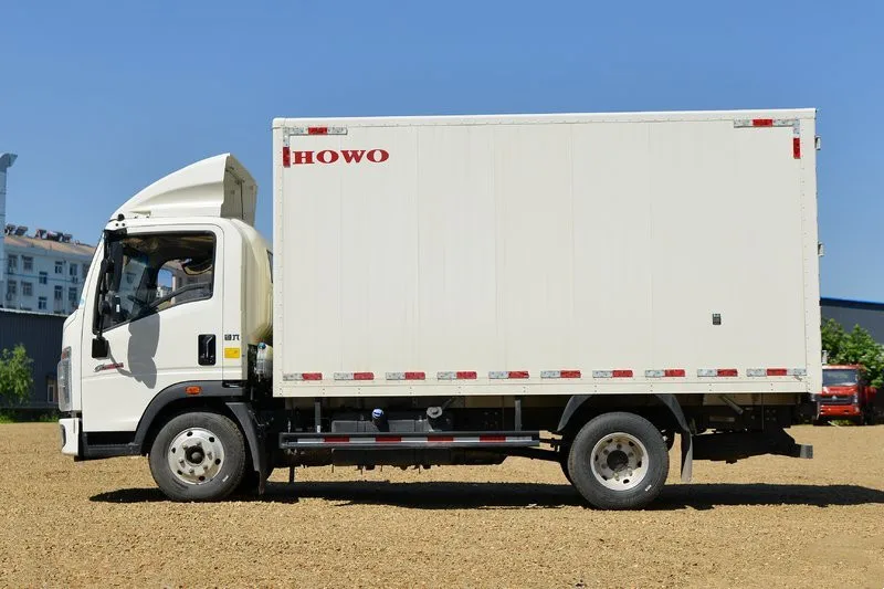 4x2 SINOTRUK HOWO light duty cargo truck 6 Tonne Van Truck