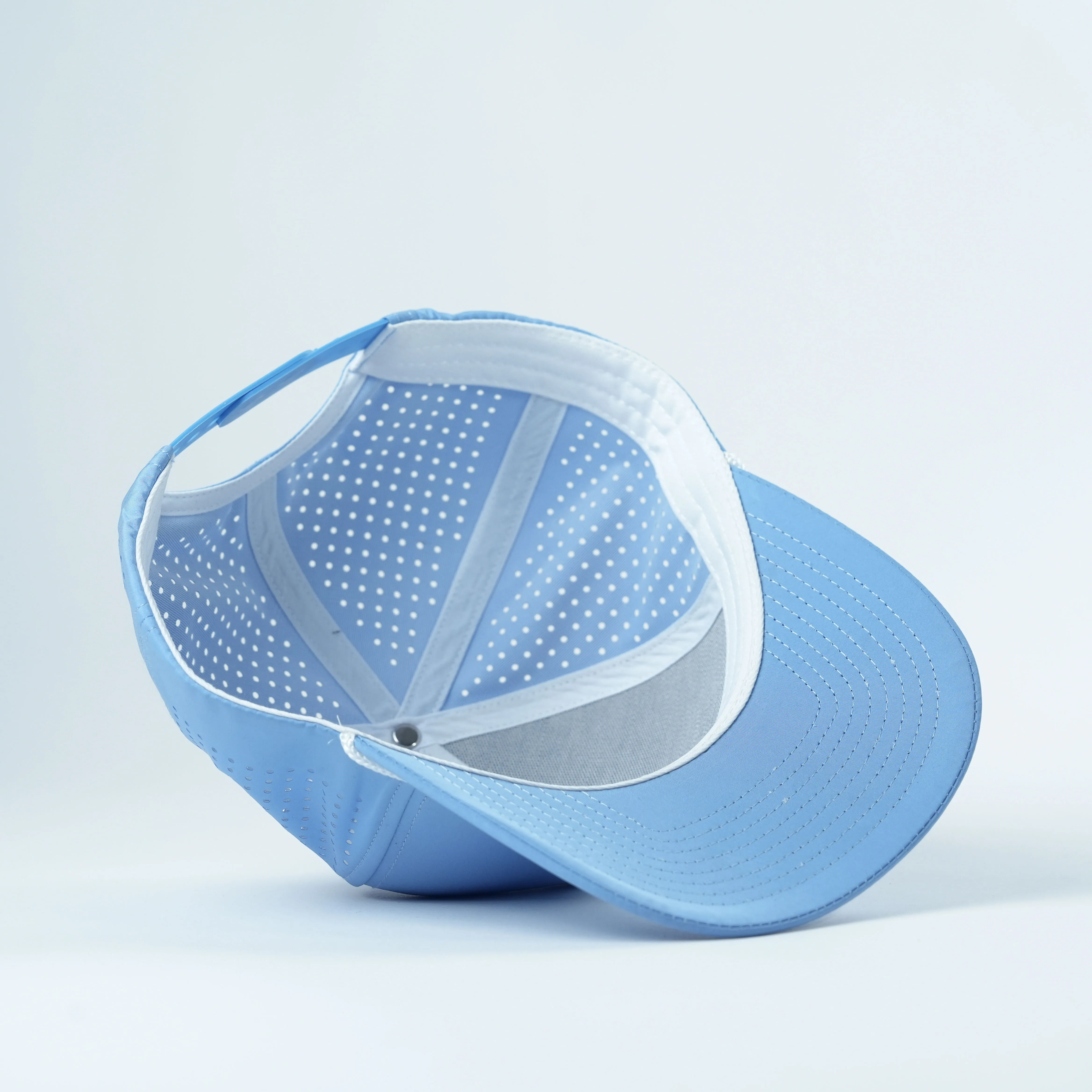 High Quality Mesh 5 Panel Laser Cut Hole Golf Embroidery Custom Logo Trucker Hat Breathable Net Outdoor Baseball Cap For Summer