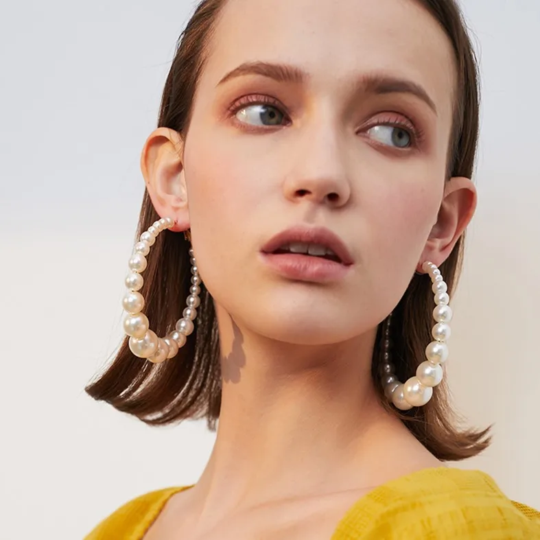  2021 New Design Wholesale Big Ring Geometric Earrings Faux Pearl Hoop