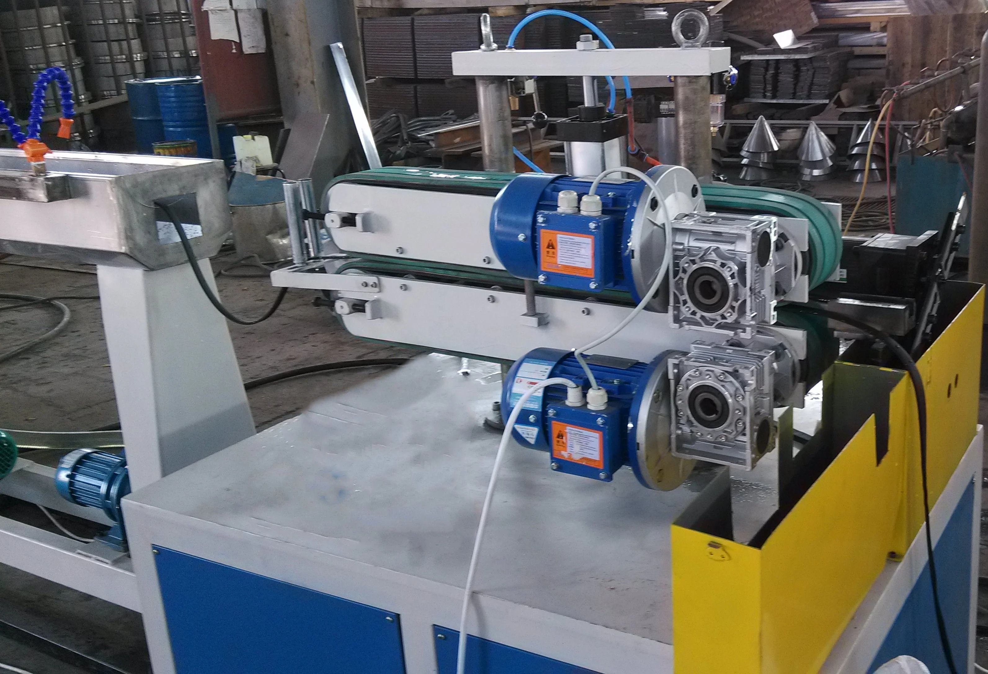 SY-HS Plastic Extruding Machine for Making Automobile Seal Strip