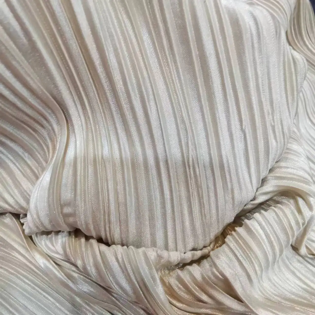 2024 Shiny  gilding  crinkle  Accordion Pleated Satin Fabric 100% Polyester Glittery Silk Satin for dress