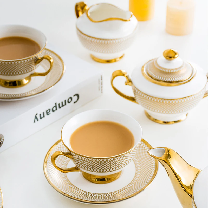 11Pcs British Afternoon Tea Set Ceramic Coffee Cups and Saucers Gold Rim Porcelain Teapot Tea Set with Sugar Pot Creamer Pitcher