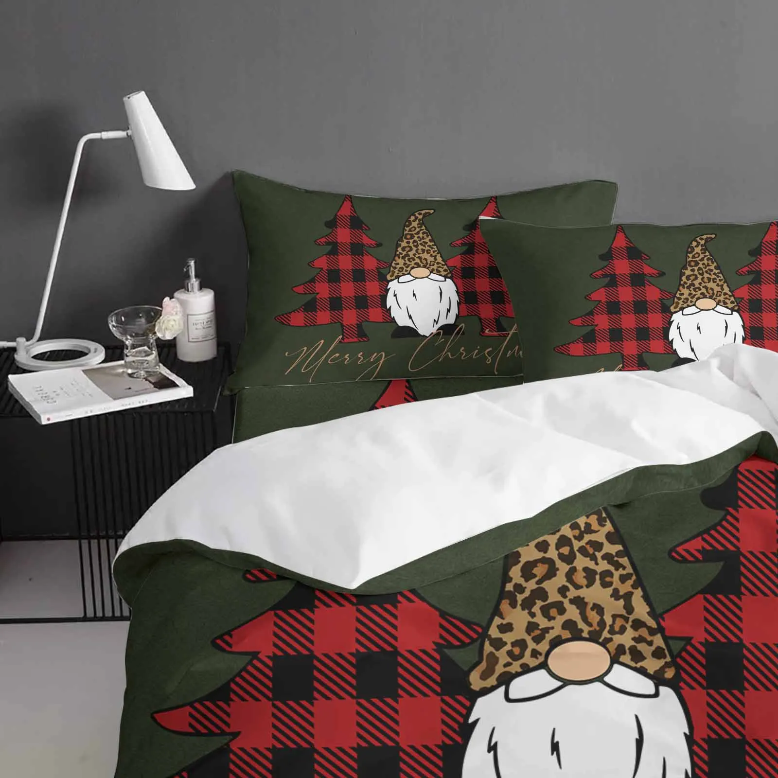 Christmas Gift Designer Soft Polyester Bed 4 Pieces Quilt Bedding Set Wholesale Custom Printed Comforter Bed Sheets Set